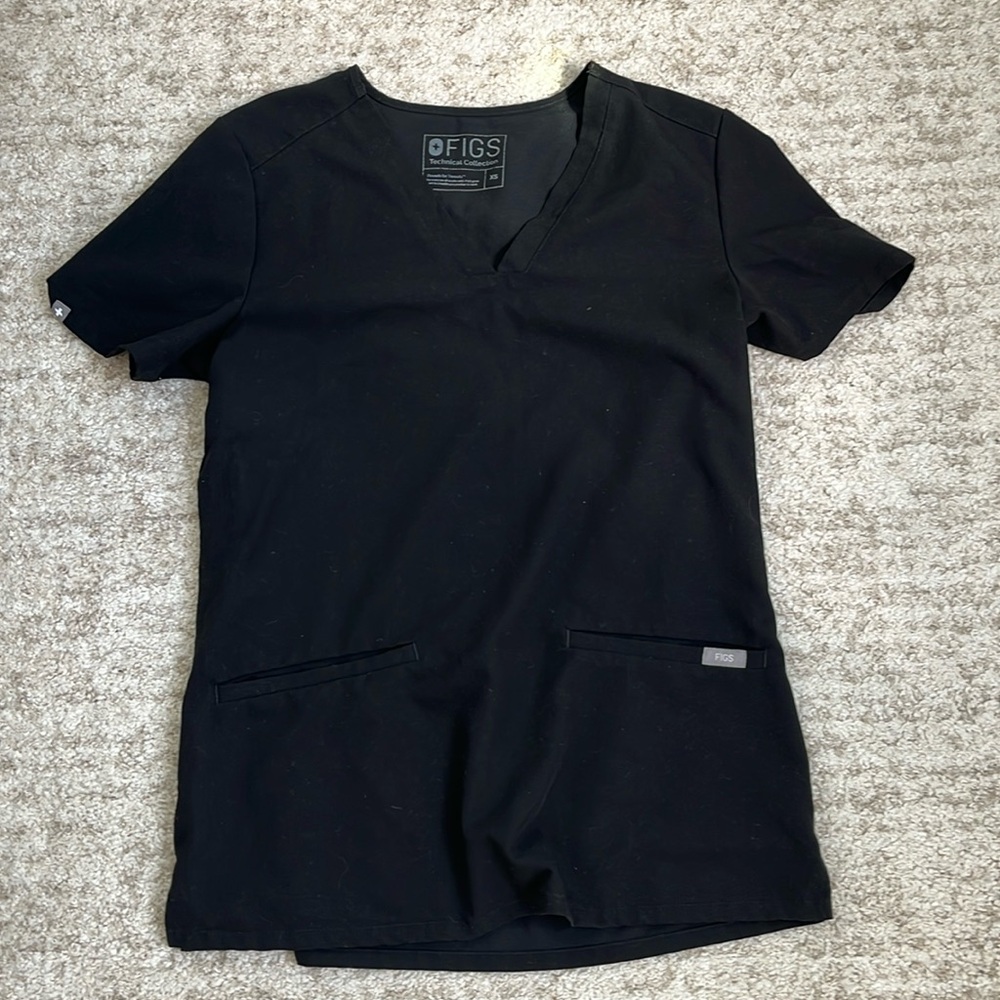 Figs two pocket scrub top